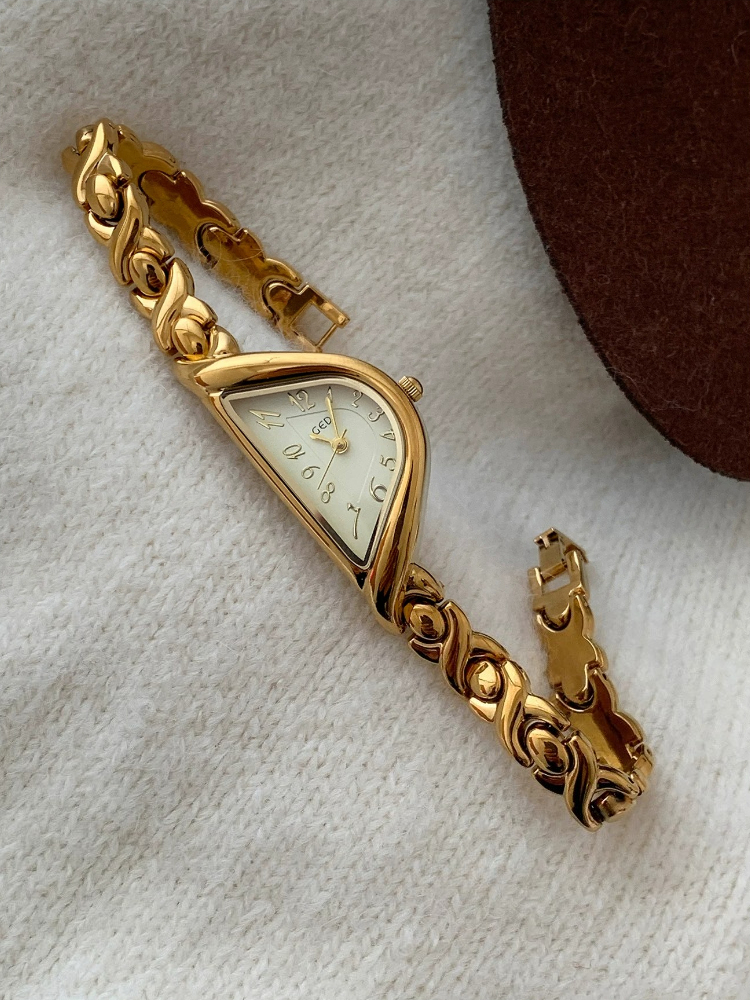 Light Luxury 22mm Gold Waterpr - مراجعة Luxury Watch Women وسعره