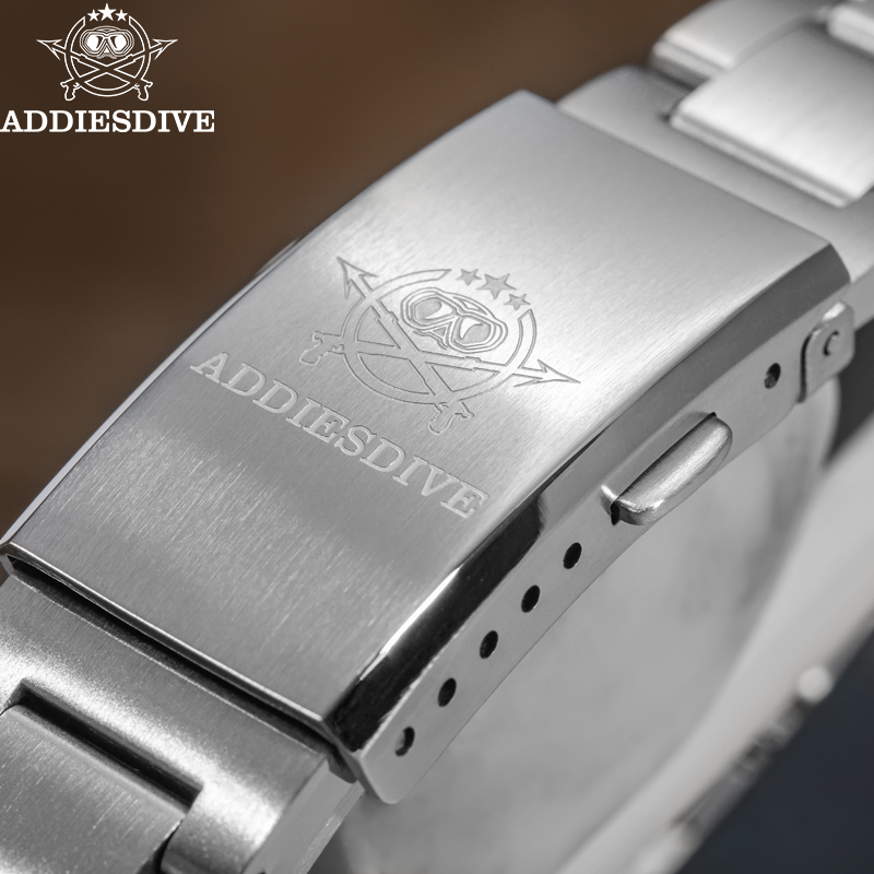 ADDIESDIVE Men GMT Quartz Move - مراجعة Luxury Watch La وسعره