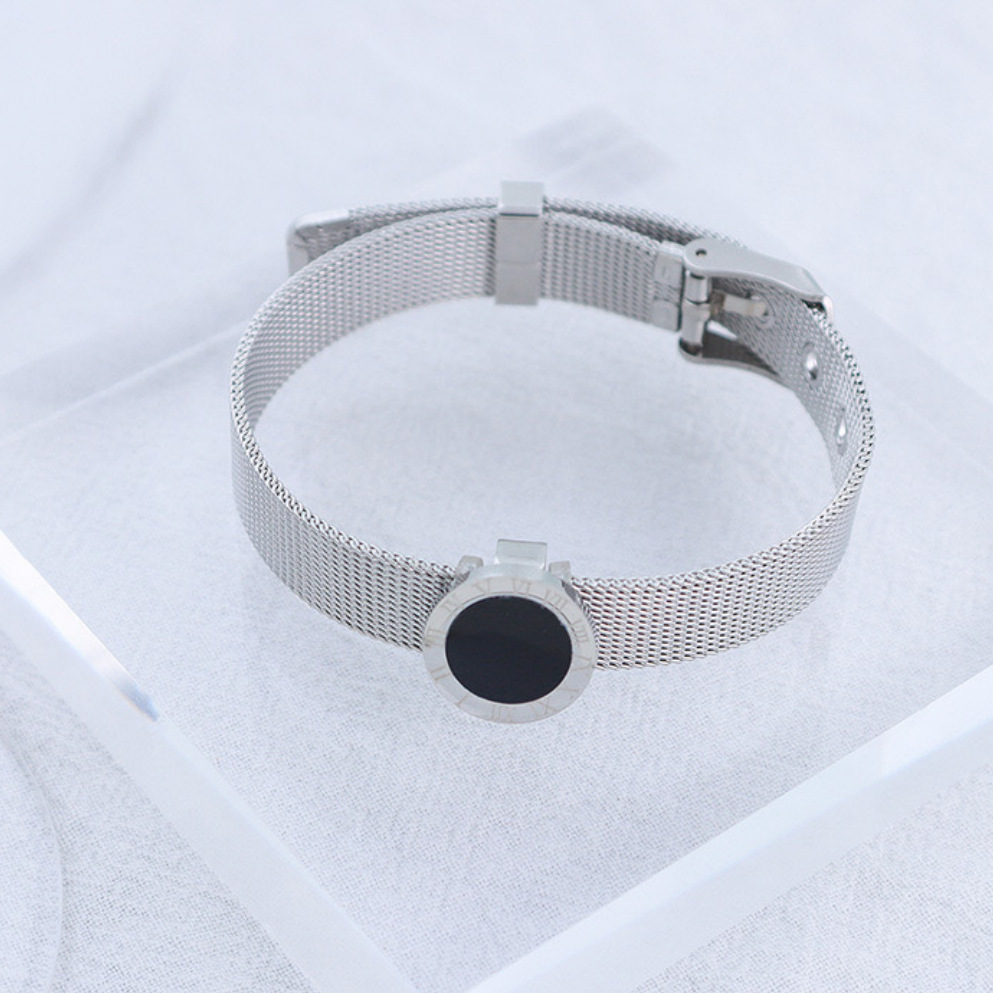 Luxury Roman Numeral Bracelets - مراجعة Luxury Watch Korea وسعره
