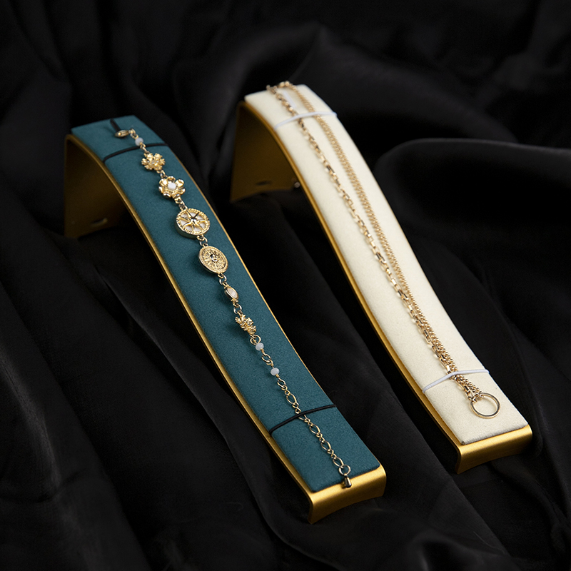 High-end Jewelry Display Stand - مراجعة Luxury Watch Shop وسعره