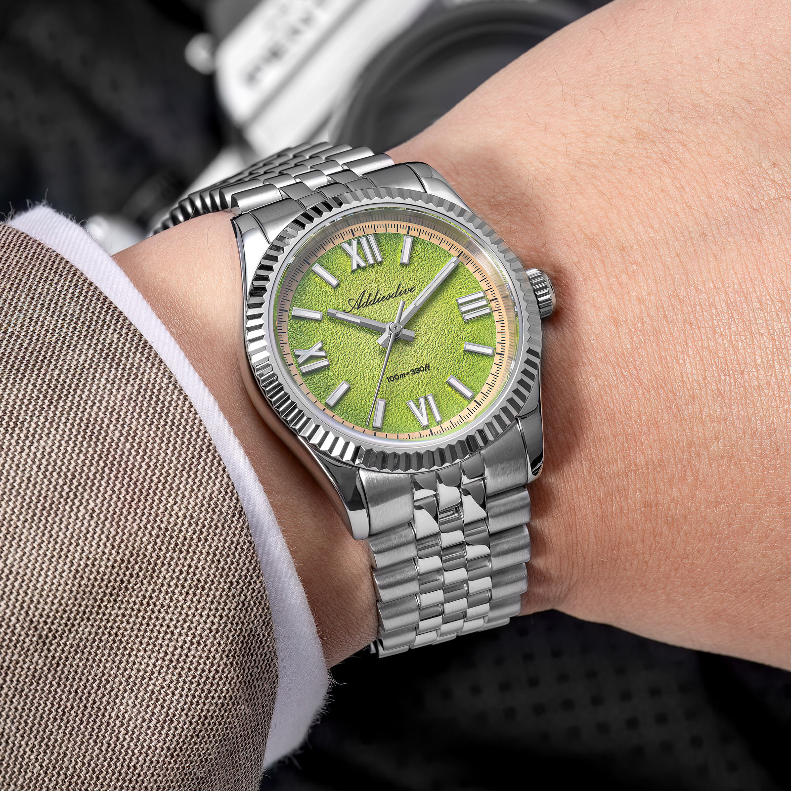 ADDIESDIVE Hight Quality Sapph - مراجعة Luxury Watch Women وسعره